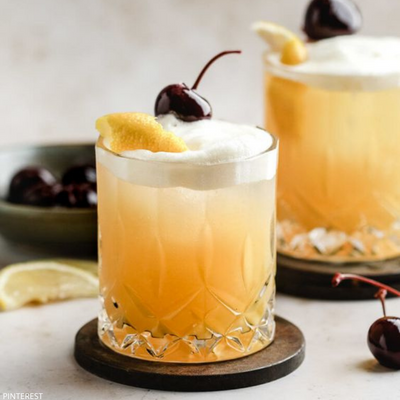 whiskey sour cocktail