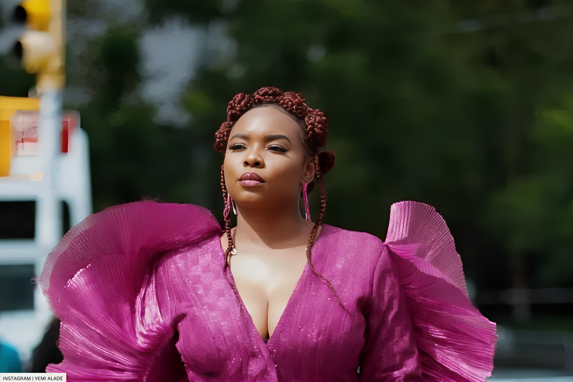 Yemi Alade Rocks Two Stunning Hairstyles Consecutively
