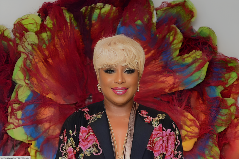 Dakore’s blond braids