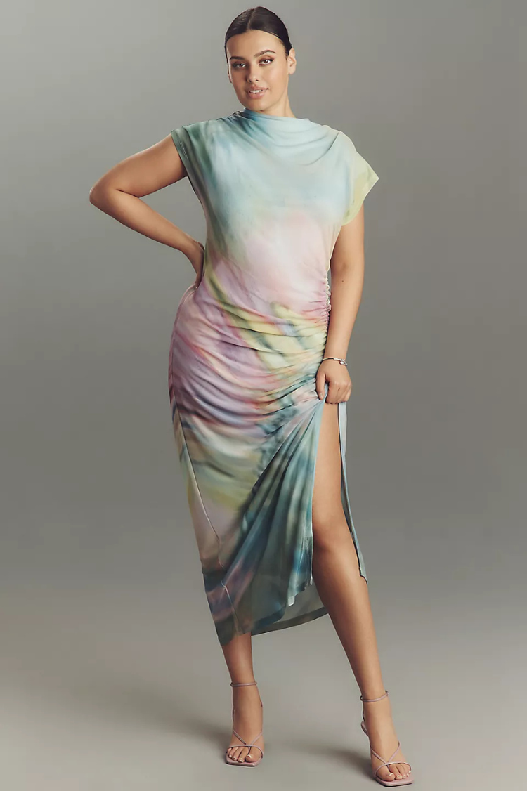 Plus Size Dresses with Sleeves