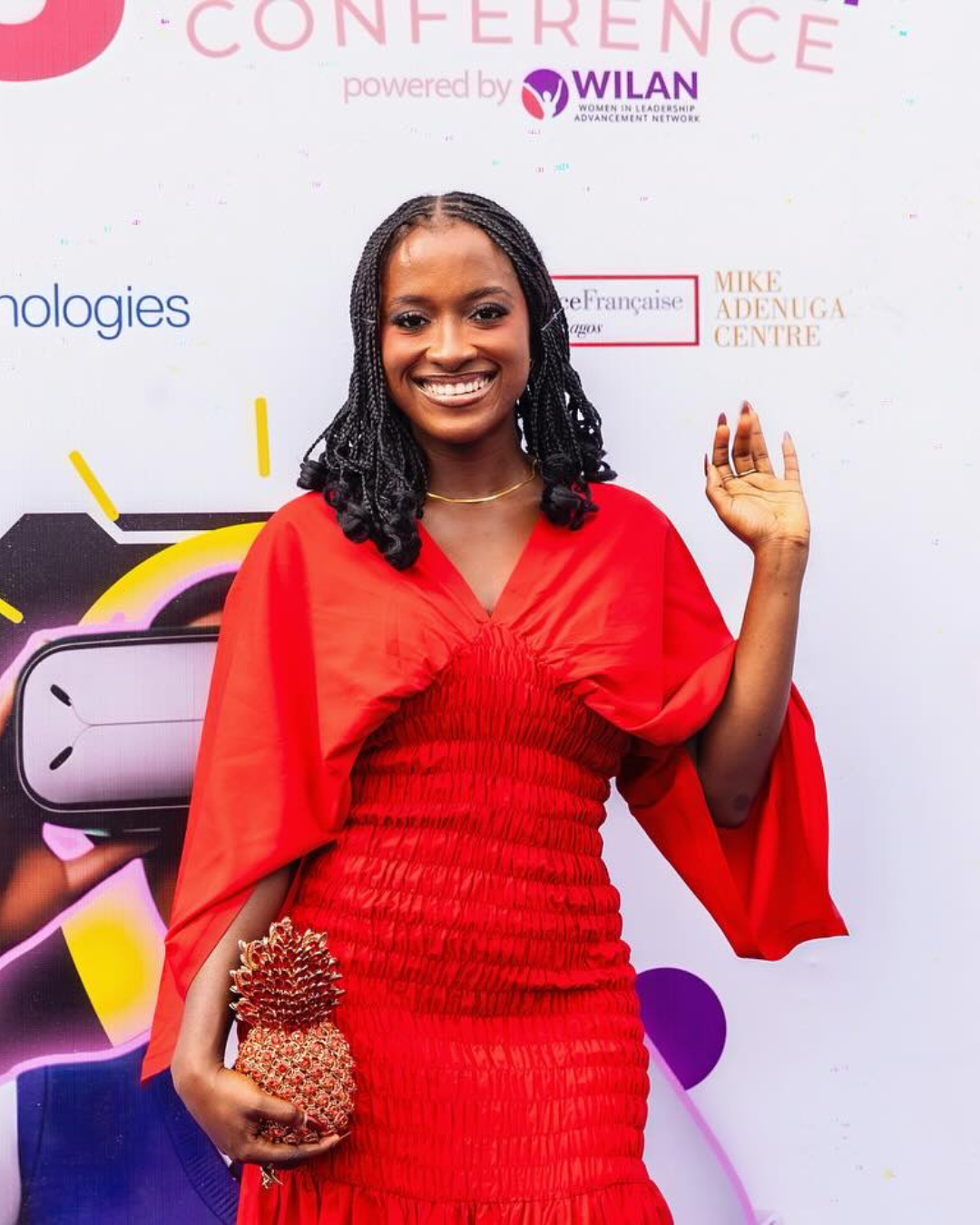 Shoulder-Length Knotless Braids with Curled Ends