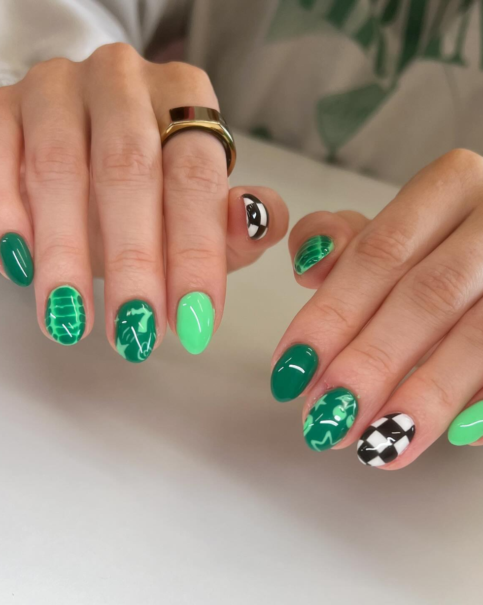 Mix-and-Match Emerald Art