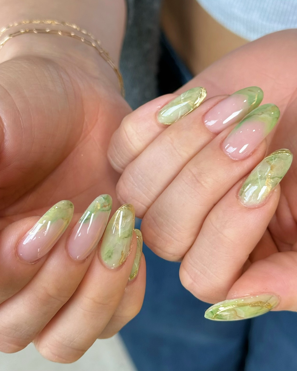 Emerald Marble Nails