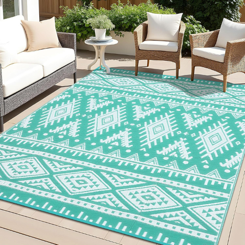 Reversible Outdoor Plastic Straw Rug