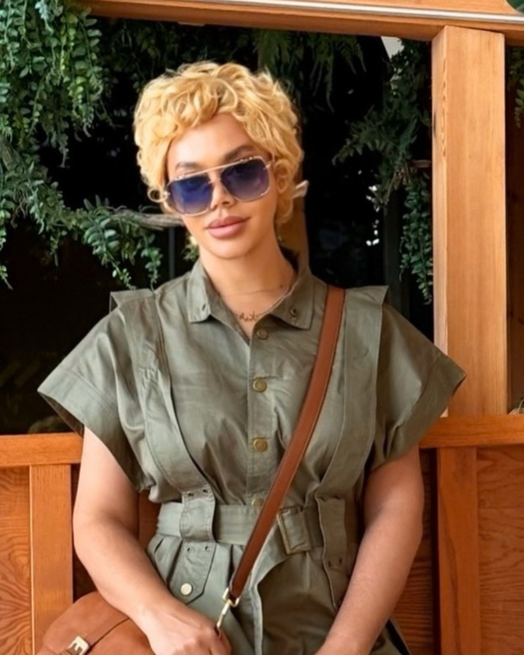 Curly Blonde